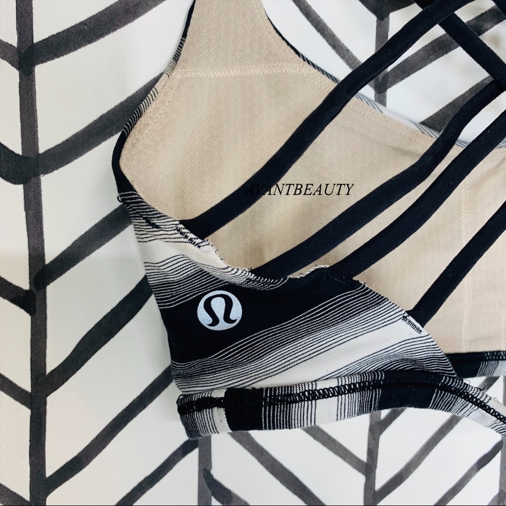 🔸 Lululemon free to be wild bra striped black 4 - Picture 7 of 9